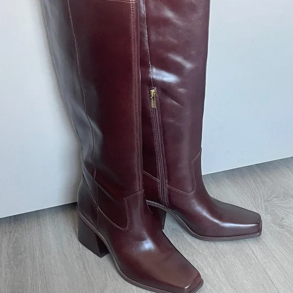 Vince Camuto Burgundy Brown Leather Boots - Picture 2 of 3